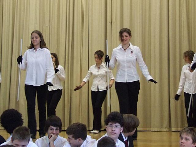 8b 12