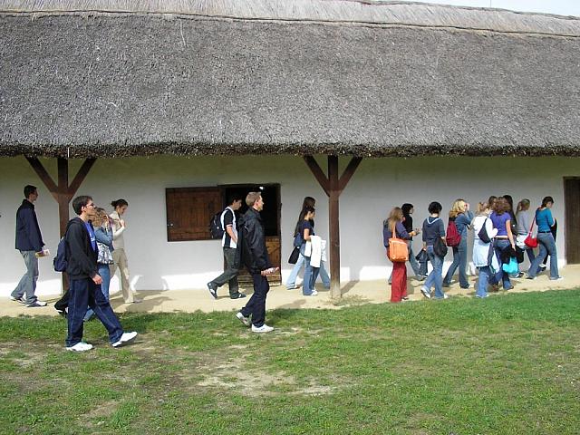J k pek 033