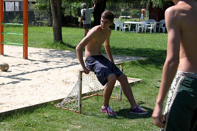 20100826-FazekasGT-strand-57