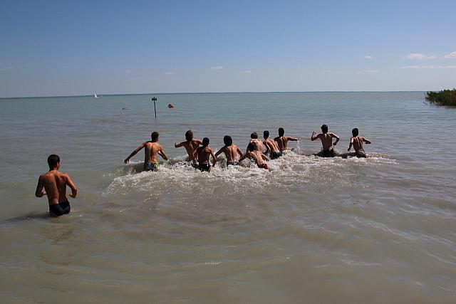 20100826-FazekasGT-strand-66
