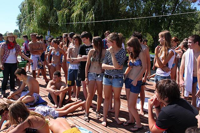 20100826-FazekasGT-strand-68