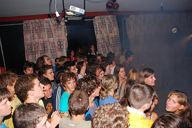 20100827-FazekasGT-eperkaraoke-13