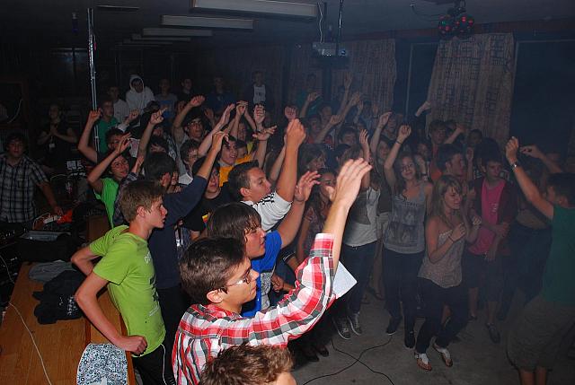 20100827-FazekasGT-eperkaraoke-16
