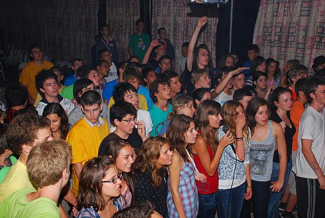 20100827-FazekasGT-eperkaraoke-9