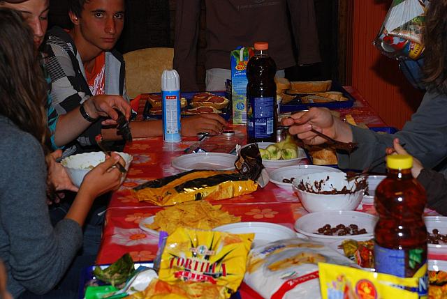 20100828-FazekasGT-svedasztal-55