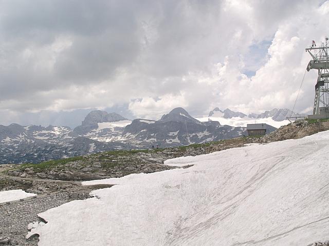 p7020540
