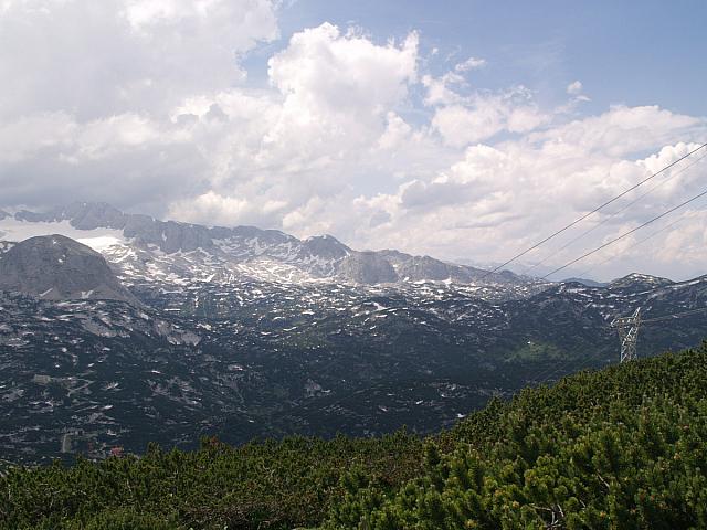 p7020548