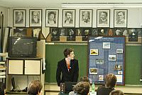  MG 1557